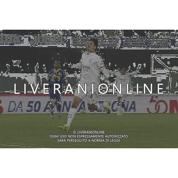 Tijjani Reijnders of AC Milan. celebrates after scoring during Hellas Verona FC vs AC Milan, 17° Serie A Enilive 2024-25 game at Marcantonio Bentegodi stadium in Verona (VR), Italy, on Dicember 20, 2024. (Photo by Davide Casentini)-AGENZIA ALDO LIVERANI SAS