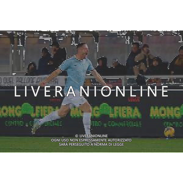 TVEM December 21, 2024 Lecce, Italy - US Lecce vs SS Lazio - Italian soccer serie A 2024/25 - Via Del Mare Stadium. In the pic: Adam Marusic of SS Lazio celebrates after scoring a goal ©Emmanuele Mastrodonato -AGENZIA ALDO LIVERANI SAS