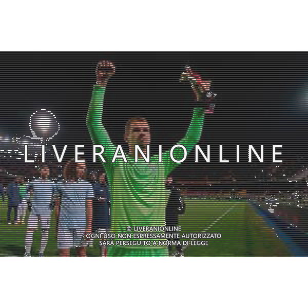 TVEM December 21, 2024 Lecce, Italy - US Lecce vs SS Lazio - Italian soccer serie A 2024/25 - Via Del Mare Stadium. In the pic: Ivan Provedel of SS Lazio celebrates the victory ©Emmanuele Mastrodonato -AGENZIA ALDO LIVERANI SAS
