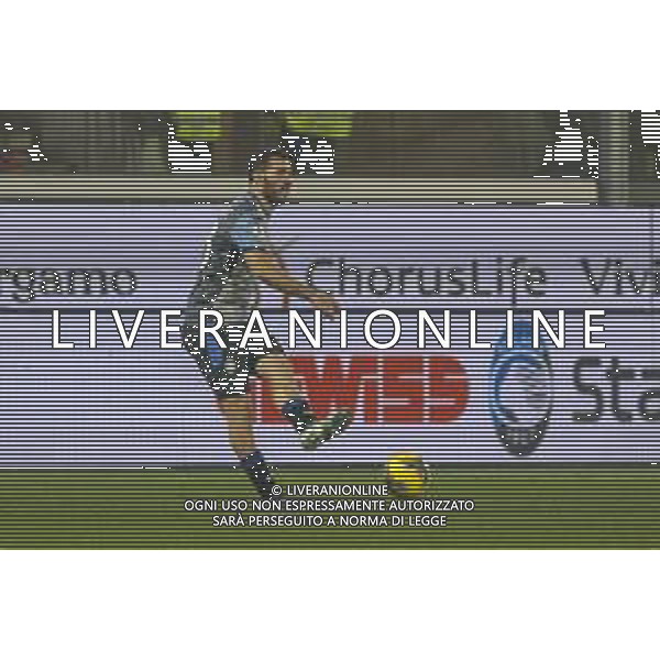 Sead Kolasinac of Atalanta BC f+play the ball during Atalanta BC vs Empoli FC, 17° Serie A Enilive 2024-25 game at Gewiss stadium in Bergamo (BG), Italy, on Dicember 22, 2024. (Photo by Davide Casentini)-AGENZIA ALDO LIVERANI SAS