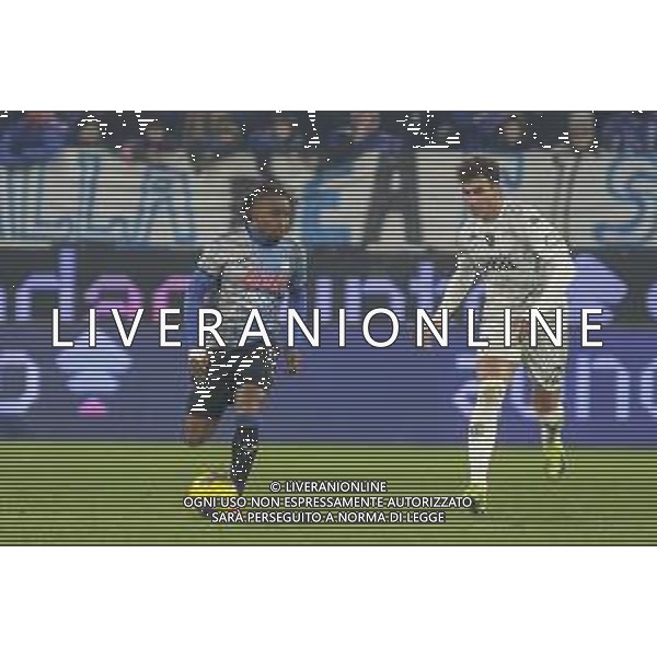 Ademola Lookman of Atalanta BC battle for the ball with Saba Goglichidze of Empoli FC during Atalanta BC vs Empoli FC, 17° Serie A Enilive 2024-25 game at Gewiss stadium in Bergamo (BG), Italy, on Dicember 22, 2024. (Photo by Davide Casentini)-AGENZIA ALDO LIVERANI SAS