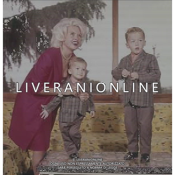 COL-RETROSPETTIVA JAYNE MANSFIELD ATTRICE NELLA FOTO JAYNE MANSFIELD FOTO SANDRO VESPASIANI-ARCHIVIO GIOVANNI LIVERANI-AG ALDO LIVERANI SAS