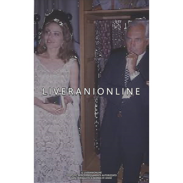 DIAP-RETROSPETTIVA ORNELLA MUTI ATTRICE NELLA FOTO ORNELLA MUTI CON GIORGIO ARMANI ED ERIC CLAPTON A VENEZIA NELL\'ANNO 1992 AG ALDO LIVERANI SAS