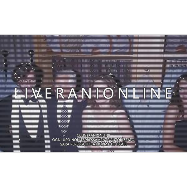 DIAP-RETROSPETTIVA ORNELLA MUTI ATTRICE NELLA FOTO ORNELLA MUTI CON GIORGIO ARMANI ED ERIC CLAPTON A VENEZIA NELL\'ANNO 1992 AG ALDO LIVERANI SAS