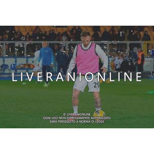 TVEM December 21, 2024 Lecce, Italy - US Lecce vs SS Lazio - Italian soccer serie A 2024/25 - Via Del Mare Stadium. In the pic: Manuel Lazzari of SS Lazio foto emmanuele mastrodonato-ag aldo liverani sas