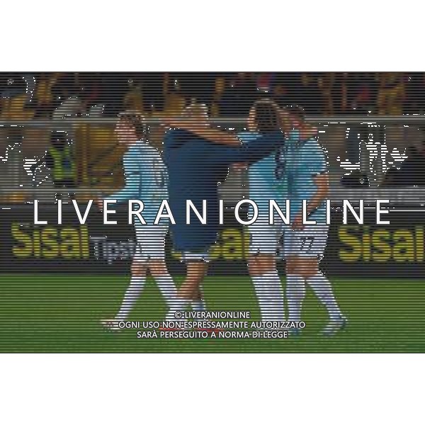 TVEM December 21, 2024 Lecce, Italy - US Lecce vs SS Lazio - Italian soccer serie A 2024/25 - Via Del Mare Stadium. In the pic: players of S.S. Lazio celebrates the victory foto emmanuele mastrodonato-ag aldo liverani sas