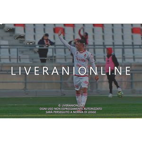 TVEM December 29, 2024 Bari, Italy - SSC Bari vs Spezia Calcio - Italian soccer serie B 2024/25 - San Nicola Stadium. In the pic: Cesar Falletti of SSC Bari celebrates after scoring a goal foto emmanuele mastrodonato-ag aldo liverani sas