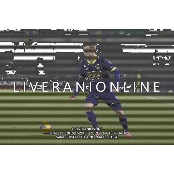 Casper Tengstedt of Hellas Verona FC play the ball during Hellas Verona FC vs Udinese Calcio, 19° Serie A Enilive 2024-25 game at Marcantonio Bentegodi stadium in Verona (VR), Italy, on January 04, 2025. (Photo by Davide Casentini)- AGENZIA ALDO LIVERANI SAS