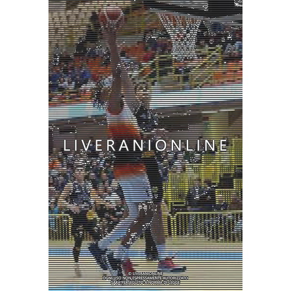 Reggio Calabria 05/01/2025 PalaCalafiore Campionato Serie B Interregionale Basket maschile. Redel Viola Reggio Calabria vs Siaz P.za Armerina. In foto: Ani Redel Viola E mINORE p.ZA aRMERINA foto pasquale gareffa-ag aldo liverani sas