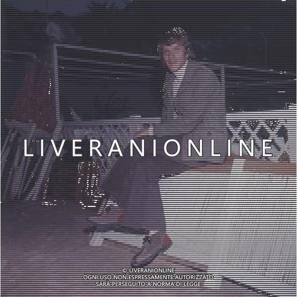 COL-RETROSPETTIVA MALCOM MCDOWELL ATTORE NELLA FOTO MALCOM MCDOWELL A CANNES NELL\'ANNO 1973 AG ALDO LIVERANI SAS