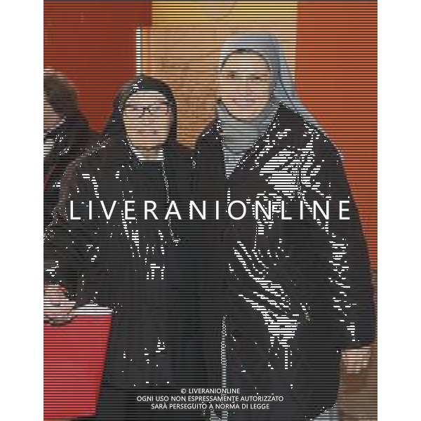 IMOLA 11 01 2025 INAUGURAZIONE MOSTRA FOTOGRAFICA NELL\'ANDRONE DEL PALAZZO COMUNALE PER I 100 ANNI DELLA FONDAZIONE DELL\'ISTITUTO SANTA TERESA DEL BAMBINO GESU\' NELLA FOTO SUOR MARIA TERESA NOVELLO ERIKA CAVALLERETTO NUOVA SUPERIORE GENERALE DELLE PICCOLE SUORE DI SANTA TERESA DI GESU\' foto gianni sanna-ag aldo liverani sas