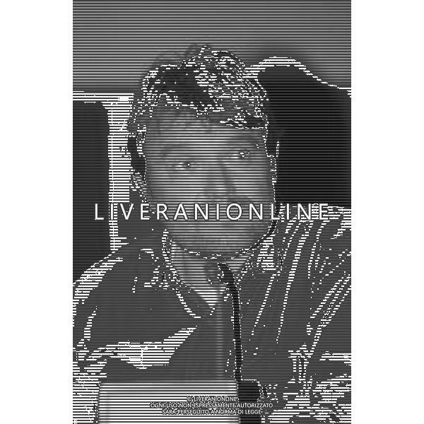 NEG- RETROSPETTIVA OLIVIERO TOSCANI FOTOGRAFO NELLA FOTO OLIVIERO TOSCANI NELL’ANNO 1993 AGENZIA ALDO LIVERANI SAS