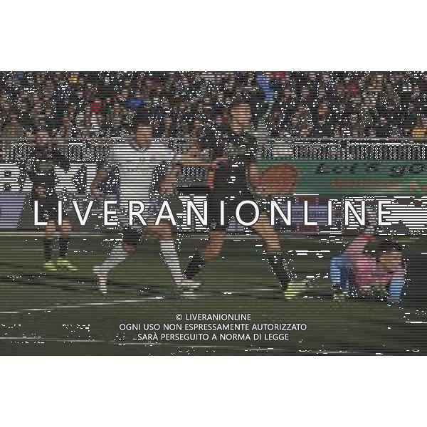 Matteo Darmian of Inter FC celebrates after scoring during Venezia FC vs FC Internazionale, 20° Serie A Enilive 2024-25 game at Pier Luigi Penzo stadium in Venezia (VE), Italy, on January 12, 2025. (Photo by Davide Casentini)- AGENZIA ALDO LIVERANI SAS