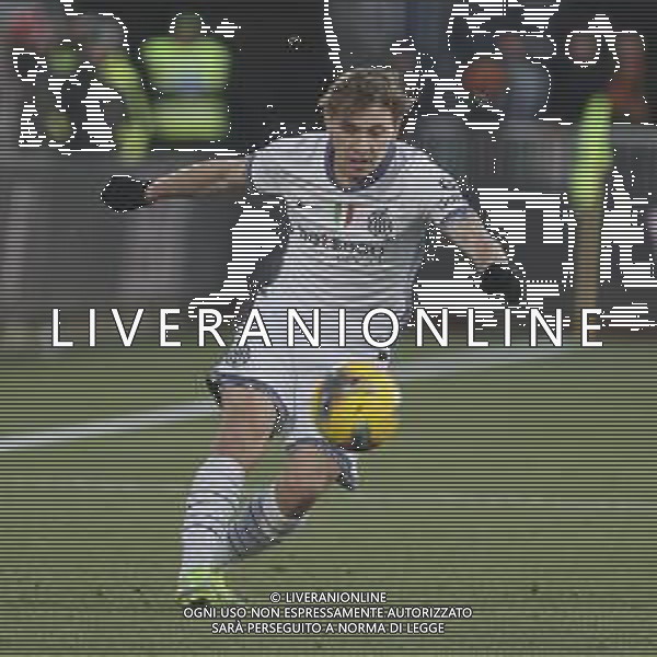 Nicolo’ Barella of Inter FC kick the ball during Venezia FC vs FC Internazionale, 20° Serie A Enilive 2024-25 game at Pier Luigi Penzo stadium in Venezia (VE), Italy, on January 12, 2025. (Photo by Davide Casentini)- AGENZIA ALDO LIVERANI SAS