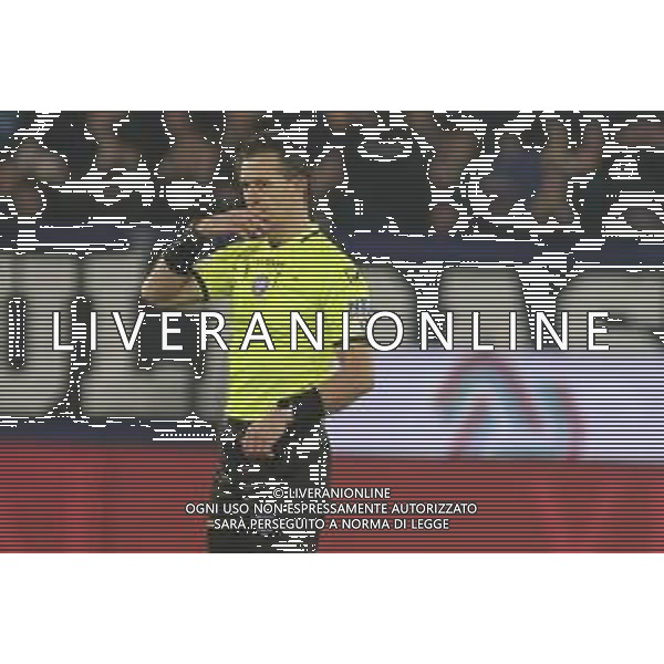 Arbitro - the Referee Daniele Doveri gestures during Atalanta BC vs Juventus FC, 19° Serie A Enilive 2024-25 game at Gewiss stadium in Bergamo (BG), Italy, on January 14, 2025. (Photo by Davide Casentini)-AGENZIA ALDO LIVERANI SAS