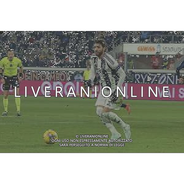 Manuel Locatelli of Juventus FC play the ball during Atalanta BC vs Juventus FC, 19° Serie A Enilive 2024-25 game at Gewiss stadium in Bergamo (BG), Italy, on January 14, 2025. (Photo by Davide Casentini)-AGENZIA ALDO LIVERANI SAS