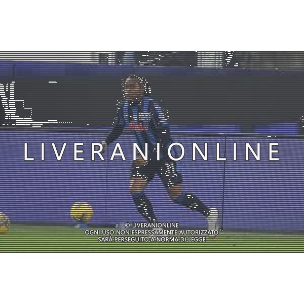 Ademola Lookman of Atalanta BC play the ball during Atalanta BC vs Juventus FC, 19° Serie A Enilive 2024-25 game at Gewiss stadium in Bergamo (BG), Italy, on January 14, 2025. (Photo by Davide Casentini)-AGENZIA ALDO LIVERANI SAS