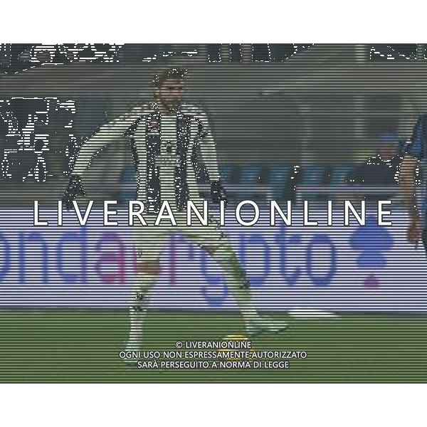 Manuel Locatelli of Juventus FC play the ball during Atalanta BC vs Juventus FC, 19° Serie A Enilive 2024-25 game at Gewiss stadium in Bergamo (BG), Italy, on January 14, 2025. (Photo by Davide Casentini)-AGENZIA ALDO LIVERANI SAS