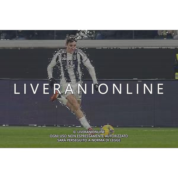 Andrea Cambiaso of Juventus FC play the ball during Atalanta BC vs Juventus FC, 19° Serie A Enilive 2024-25 game at Gewiss stadium in Bergamo (BG), Italy, on January 14, 2025. (Photo by Davide Casentini)-AGENZIA ALDO LIVERANI SAS