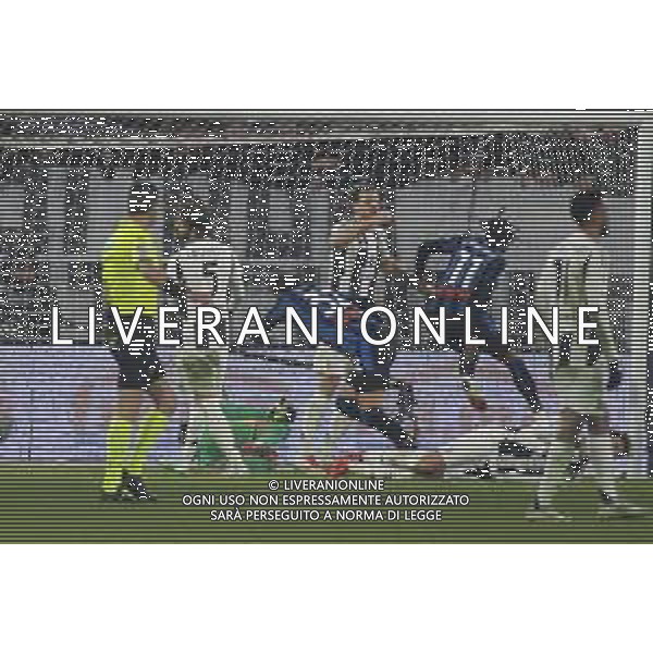 Mateo Retegui of Atalanta BC scores a goal during Atalanta BC vs Juventus FC, 19° Serie A Enilive 2024-25 game at Gewiss stadium in Bergamo (BG), Italy, on January 14, 2025. (Photo by Davide Casentini)-AGENZIA ALDO LIVERANI SAS