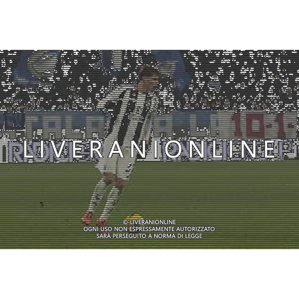 Nicolo’ Savona of Juventus FC play the ball during Atalanta BC vs Juventus FC, 19° Serie A Enilive 2024-25 game at Gewiss stadium in Bergamo (BG), Italy, on January 14, 2025. (Photo by Davide Casentini)-AGENZIA ALDO LIVERANI SAS