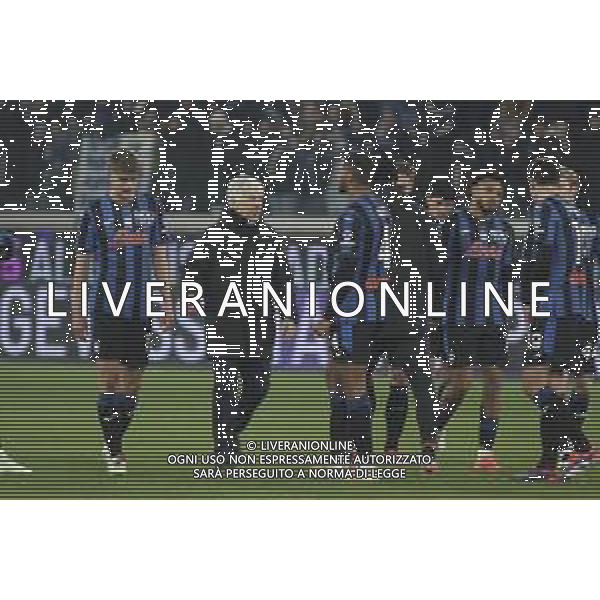 atalanta players and Gian Piero Gasperini Head Coach of Atalanta BC show their dejection at the end of Atalanta BC vs SSC Napoli, 21° Serie A Enilive 2024-25 game at Gewiss stadium in Bergamo (BG), Italy, on January 18, 2025. (Photo by Davide Casentini)-AGENZIA ALDO LIVERANI SAS