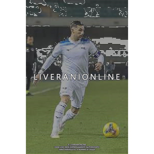 Mattia Zaccagni of SS Lazio play the ball during Hellas Verona FC vs SS Lazio, 21° Serie A Enilive 2024-25 game at Marcantonio Bentegodi stadium in Verona (VR), Italy, on January 19, 2025. (Photo by Davide Casentini) - AGENZIA ALDO LIVERANI SAS