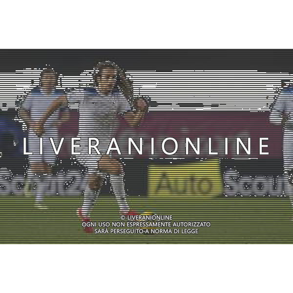 Matteo Guendouzii of SS Lazio play the ball during Hellas Verona FC vs SS Lazio, 21° Serie A Enilive 2024-25 game at Marcantonio Bentegodi stadium in Verona (VR), Italy, on January 19, 2025. (Photo by Davide Casentini)- AGENZIA ALDO LIVERANI SAS