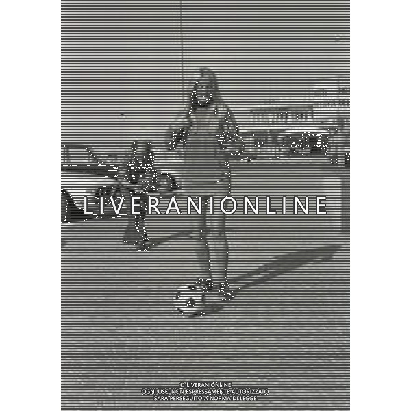 NEG-RETROSPETTIVA BARBARA BOUCHET ATTRICE NELLA FOTO BARBARA BOUCHET A RIMINI NELL\'ANNO 1971 AG ALDO LIVERANI SAS