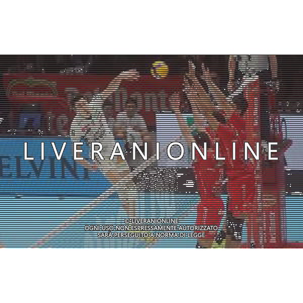CASALECCHIO DI RENO(BOLOGNA) UNIPOL ARENA PALLAVOLO MASCHILE FINAL FOUR COPPA ITALIA SUPERLEGA SECONDA SEMIFINALE ITAS TRENTINO-CUCINE LUBE CIVITANOVA NELLA FOTO ALESSANDRO MICHIELETTO ITAS TRENTINO FOTO GIANNI SANNA-AG ALDO LIVERANI SAS