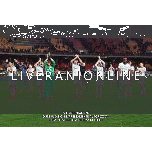 TVEM January 26, 2025 Lecce, Italy - US Lecce vs FC Inter - Italian soccer serie A 2024/25 - Via Del Mare Stadium. In the pic: Players of FC Inter celebrates the victory ©TVEM Emmanuele Mastrodonato - AGENZIA ALDO LIVERANI SAS