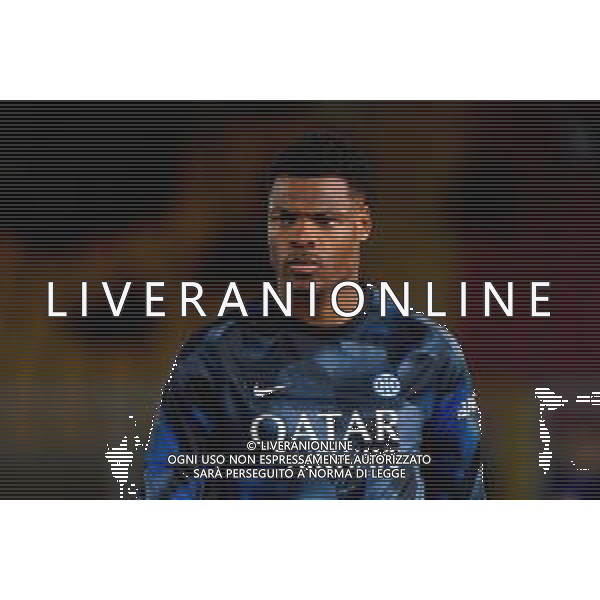 TVEM January 26, 2025 Lecce, Italy - US Lecce vs FC Inter - Italian soccer serie A 2024/25 - Via Del Mare Stadium. In the pic: Denzel Dumfries of FC Inter FOTO EMMANUELE MASTRODONATO-AG ALDO LIVERANI SAS