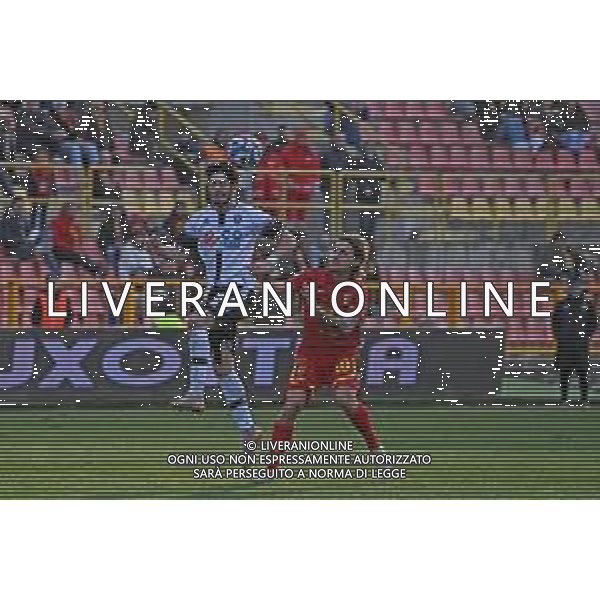 Catanzaro vs Cesena Campionato Serie BKT 2024-2025 Catanzaro 1 Febbraio 2025 Nella foto: Cristian Shpendi e Jacopo Petriccione ©ANDREA ROSITO -AGENZIA ALDO LIVERANI SAS- AGENZIA ALDO LIVERANI SAS