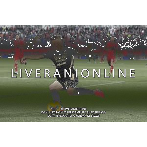 Tomas Suslov of Hellas Verona FC play the ball during AC Monza vs Hellas Verona FC, 23° Serie A Enilive 2024-25 game at U-Power stadium in Monza (MB), Italy, on February 01, 2025. (Photo by Davide Casentini)- AGENZIA ALDO LIVERANI SAS