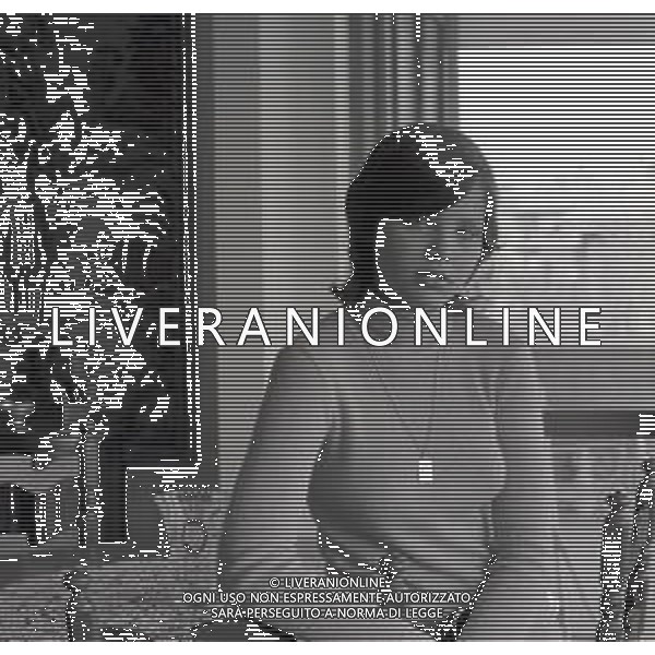NEG-RETROSPETTIVA ORNELLA MUTI ATTRICE NELLA FOTO ORNELLA MUTI NELLA SUA CASA DI ROMA NELl\'ANNO 1970 AG ALDO LIVERANI SAS