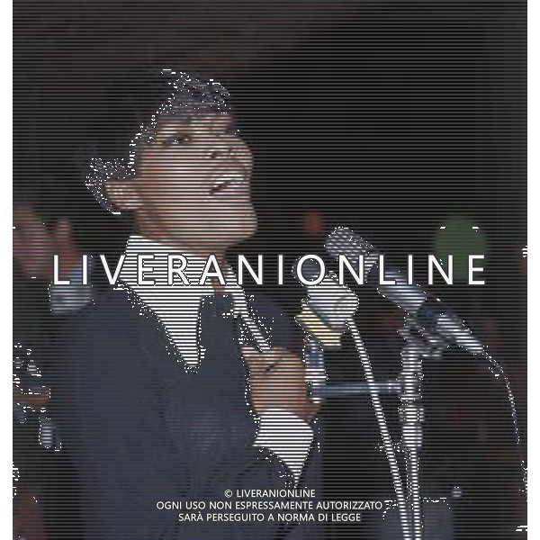 COL-RETROSPETTIVA DIONNE WARWICK CANTANTE NELLA FOTO DIONNE WARWICK NEGLI ANNI ’60 AG ALDO LIVERANI SAS