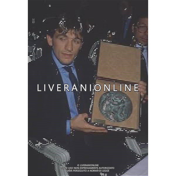 DIAP-RETROSPETTIVA LORIS STECCA PUGILE NELLA FOTO LORIS STECCA NELL\'ANNO 1984 AG ALDO LIVERANI SAS 