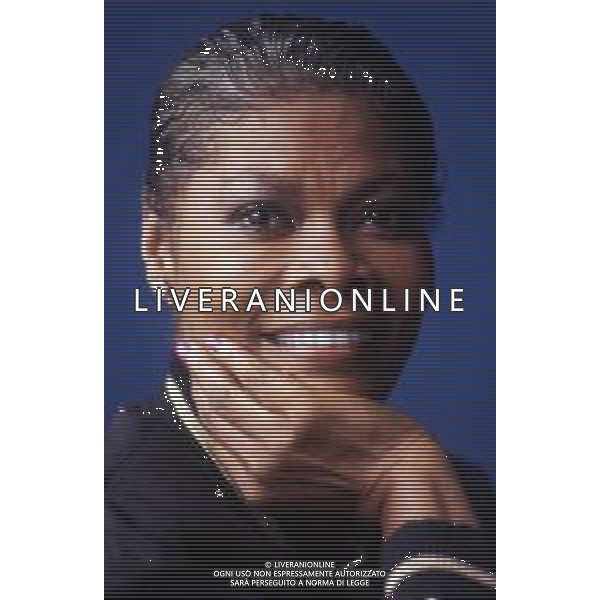 DIA-RETROSPETTIVA DIONNE WARWICK CANTANTE NELLA FOTO DIONNE WARWICK A MILANO TERRAZZA MARTINI NELL’ANNO 1990 ©DIM STUDIO - AGENZIA ALDO LIVERANI SAS