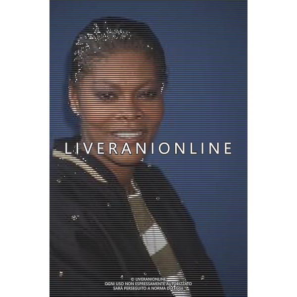 DIA-RETROSPETTIVA DIONNE WARWICK CANTANTE NELLA FOTO DIONNE WARWICK A MILANO TERRAZZA MARTINI NELL’ANNO 1990 ©CONTROLUCE - AGENZIA ALDO LIVERANI SAS