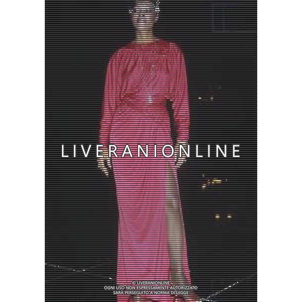 ARCHIVIO GIOVANNI LIVERANI NELLA FOTO Marie Dionne Warrick, nota come Dionne Warwick (East Orange, 12 dicembre 1940), è una cantante statunitense AG ALDO LIVERANI SASRETROSPETTIVA DIONNE WARWICK CANTANTE NELLA FOTO DIONNE WARWICK A ROMA NEGLI ANNI ’80 AG ALDO LIVERANI SAS