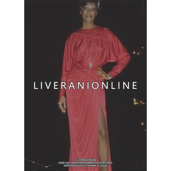 ARCHIVIO GIOVANNI LIVERANI NELLA FOTO Marie Dionne Warrick, nota come Dionne Warwick (East Orange, 12 dicembre 1940), è una cantante statunitense AG ALDO LIVERANI SASRETROSPETTIVA DIONNE WARWICK CANTANTE NELLA FOTO DIONNE WARWICK A ROMA NEGLI ANNI ’80 AG ALDO LIVERANI SAS