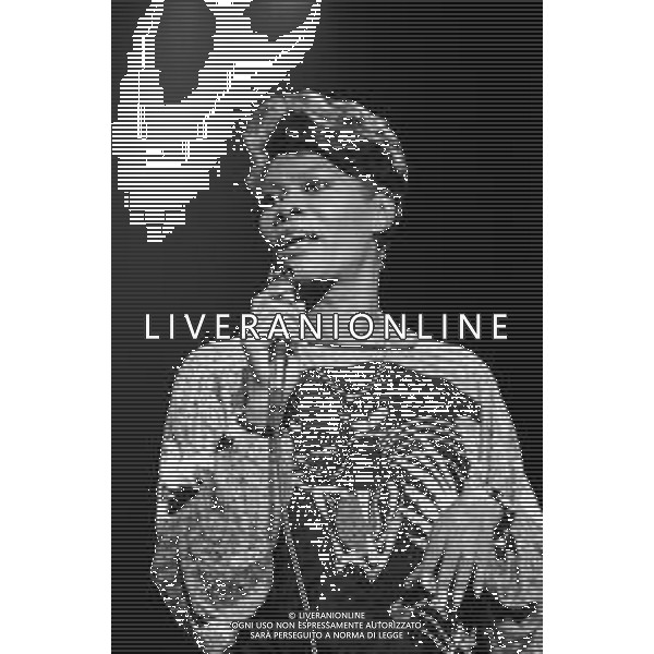 NEG-RETROSPETTIVA DIONNE WARWICK CANTANTE NELLA FOTO DIONNE WARWICK AG ALDO LIVERANI SAS