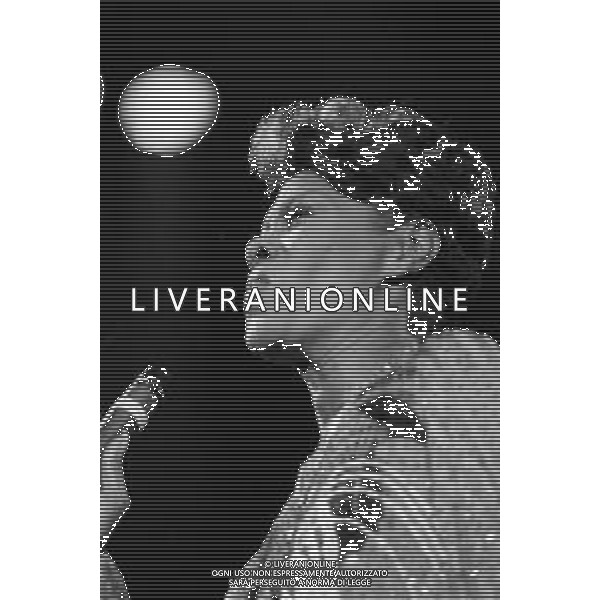 NEG-RETROSPETTIVA DIONNE WARWICK CANTANTE NELLA FOTO DIONNE WARWICK AG ALDO LIVERANI SAS