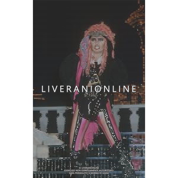 DIAP-RETROSPETTIVA LOREDANA BERTE\' CANTANTE NELLA FOTO LOREDANA BERTE\' NELL\'ANNO 1981 AG ALDO LIVERANI SAS