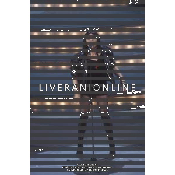 DIAP-RETROSPETTIVA LOREDANA BERTE\' CANTANTE NELLA FOTO LOREDANA BERTE\' NELL\'ANNO 1994 A SANREMO AG ALDO LIVERANI SAS 