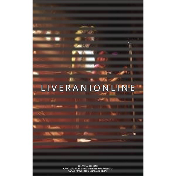 DIAP-RETROSPETTIVA LOREDANA BERTE\' CANTANTE NELLA FOTO LOREDANA BERTE\' NELL\'ANNO 1984 AG ALDO LIVERANI SAS 