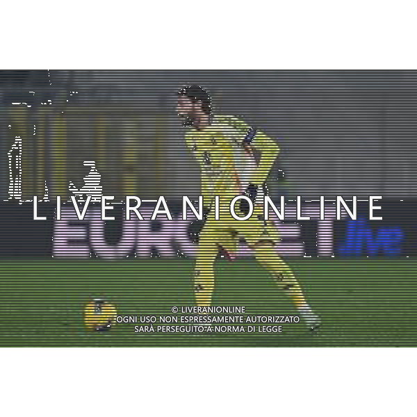 Como vs Juventus nella foto Manuel Locatelli (Juventus) Como 07-02-2025 Stadio Giuseppe Sinigaglia Campionato Serie A Enilive - 24a giornata foto Roberto Garavaglia/Agenzia Aldo Liverani sas