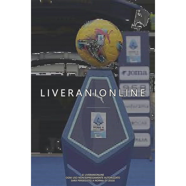 The ball of the match before Hellas Verona FC vs Atalanta BC, 24° Serie A Enilive 2024-25 game at Marcantonio Bentegodi stadium in Verona (VR), Italy, on February 08, 2025. (Photo by Davide Casentini) AG ALDO LIVERANI SAS