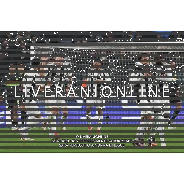 Torino 11.02.2025 Allianz Stadium ©Alessandro Falzone/Agenzia Aldo Liverani Juventus vs Psv Eindhoven Playoff Andata Uefa Champions League 2024/2025 Nella foto: esultanza juvenus dopo il gol di weston mckennie