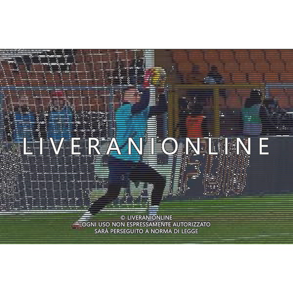 TVEM February 09, 2025 Lecce, Italy - US Lecce vs Bologna FC - Italian soccer serie A 2024/25 - Via Del Mare Stadium. In the pic: Lukasz Skorupski of Bologna FC foto emmanuele mastrodonato-ag aldo liveraani sas